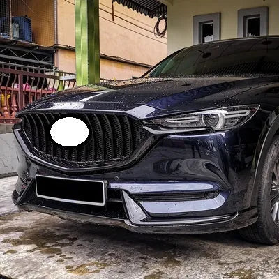 Mazda CX-5 medium mesh grille decoration M16 model in GT silver and black styles