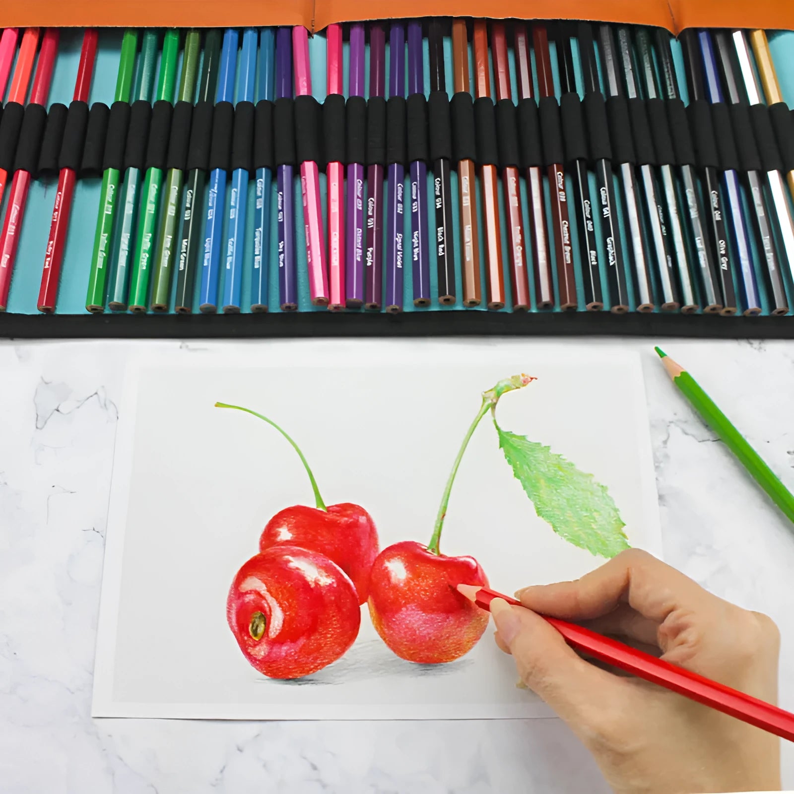 Wooden coloured pencils set of 50 colours for oily painting in basswood casings with storage case