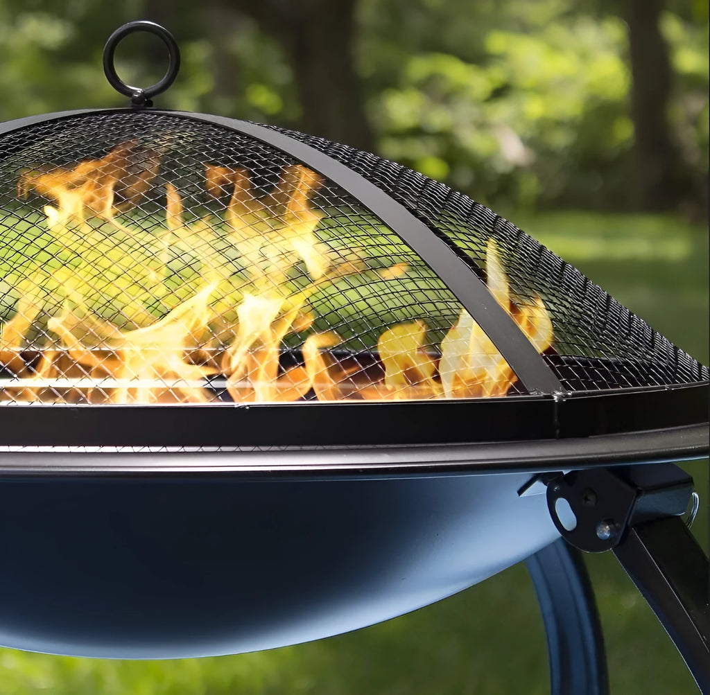 Folding BBQ grill with charcoal heating, standard size for 3-5 people, electrophoresis finish