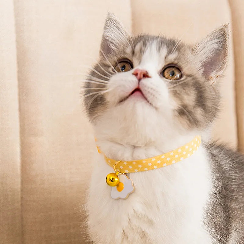 Adjustable cat collar with metal bell pendant and bow tie for small dogs