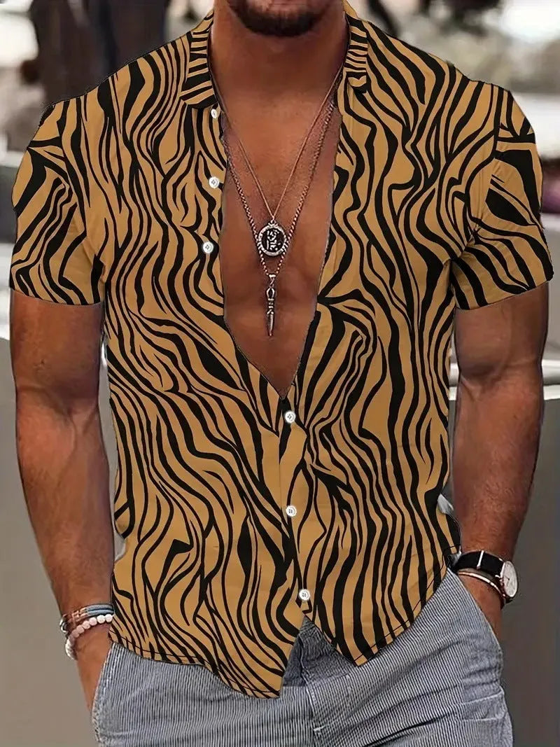 Men's geometric line pattern printed shirt with lapel collar and short sleeves in slim fit