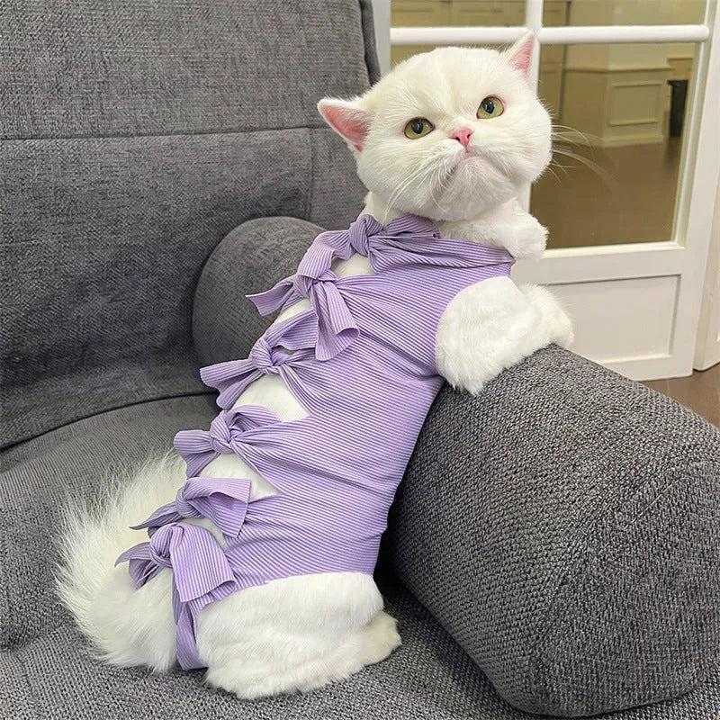 Lace-up polyester cat sterilisation clothing in multiple colours on size chart for 1.5kg to 9kg pets.