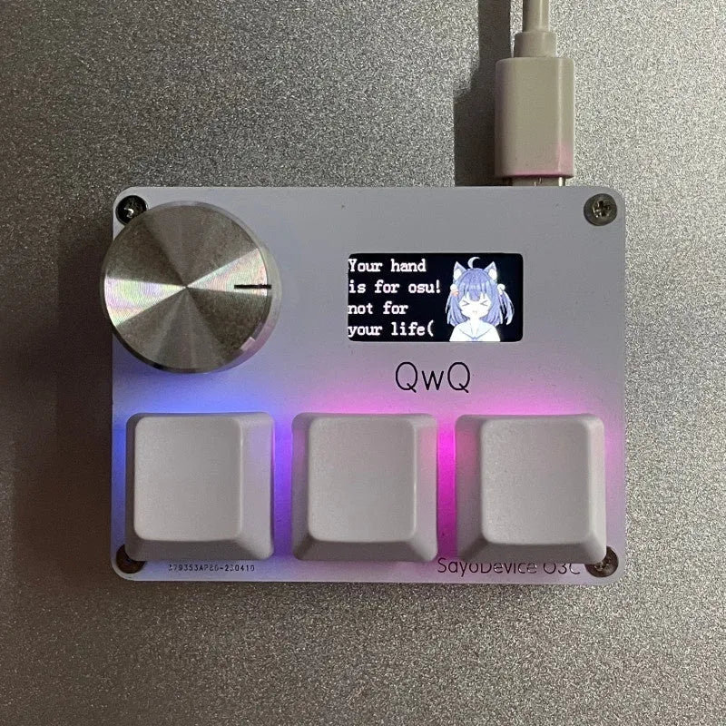 Customisable magnetic axis numeric game keyboard with colour screen and control knob
