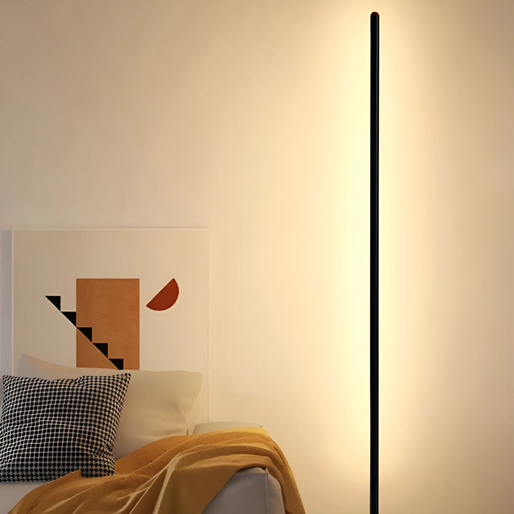 Vertical aluminium alloy table lamp with USB cable in modern simple design