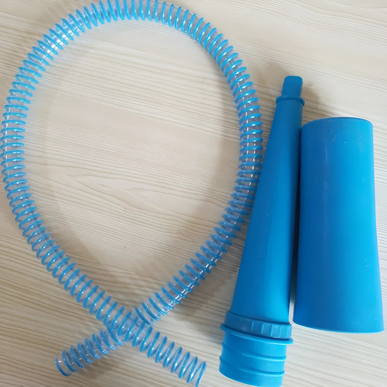 Blue plastic suction pipe vacuum cleaner head with round cleaning attachment, 114cm length