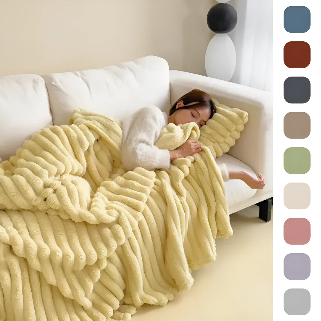 Soft Wind double-sided thickening faux rabbit fur blanket in a solid colour, showing plush velvet texture.