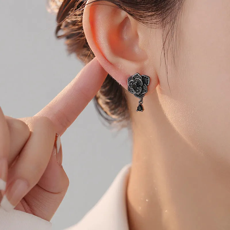 Black rose zircon flower ear studs with gold electroplating for pierced ears