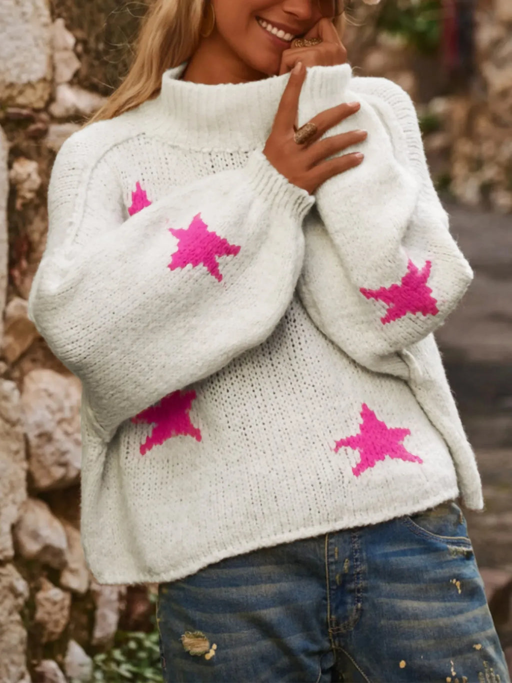 White women's pullover sweater with star pattern on thick imitation velvet fabric, loose turtleneck design