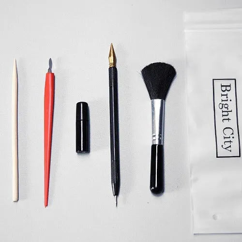 Scraping painting tool set with healing pen, scrapers, brushes and photo frames for scratch art projects