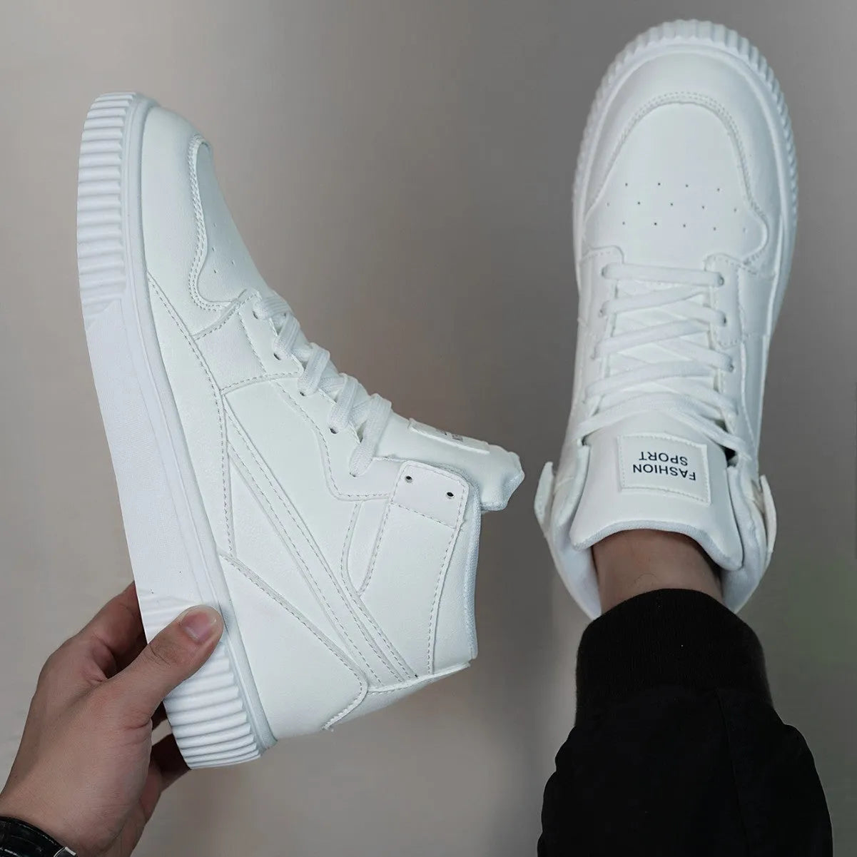 Men's white microfiber casual shoes with round toe for autumn and winter leisure wear