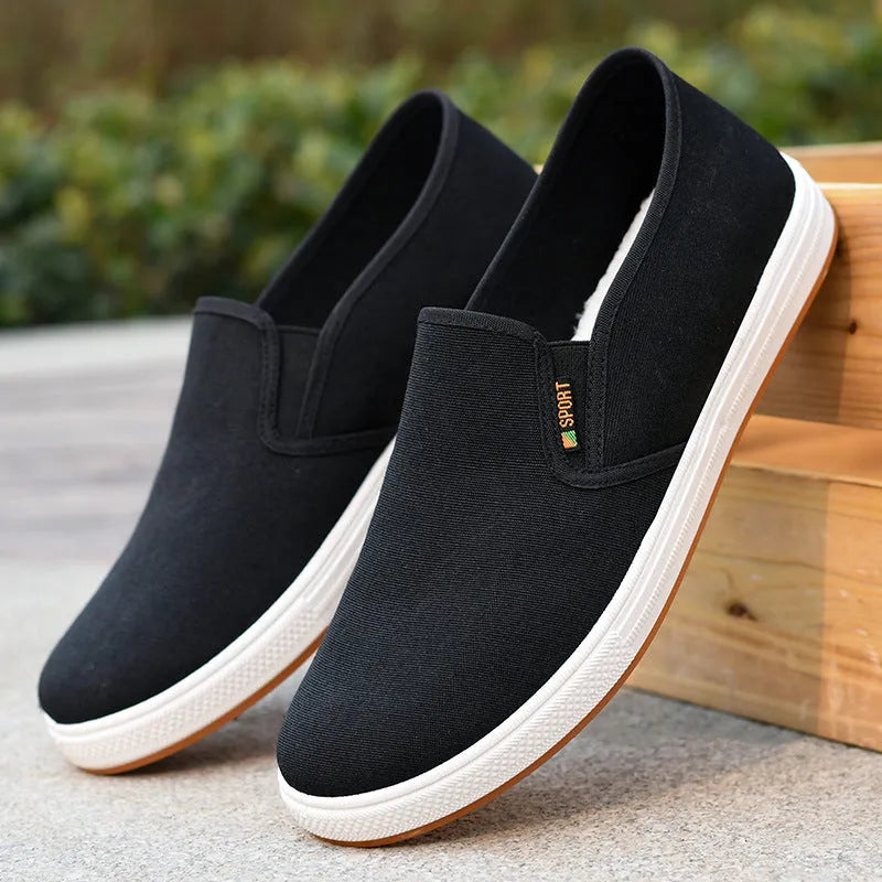 Men's black and blue canvas slip-on cloth shoes with round toe and shallow mouth design