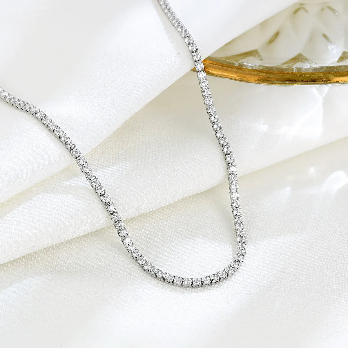 Women's sterling silver 925 necklace with round elements and diamond treatment