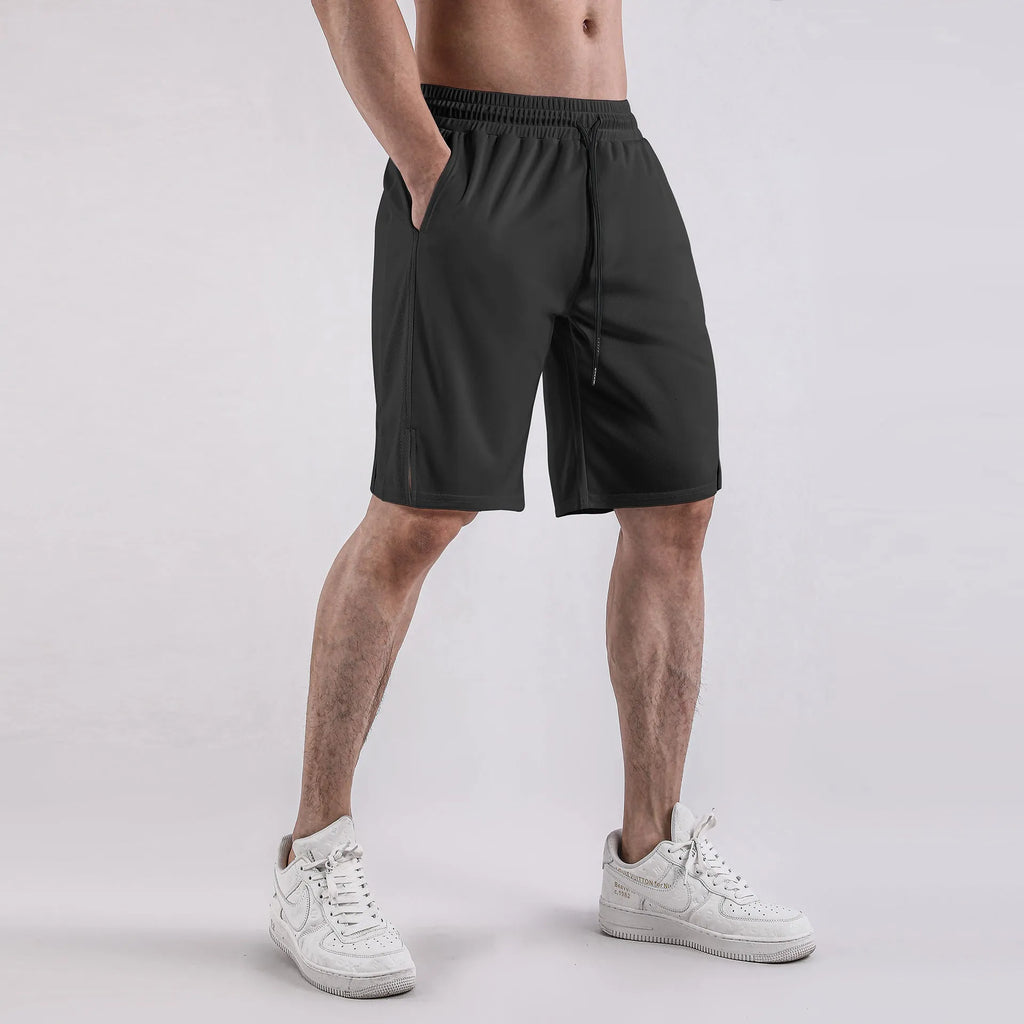 Men's quick-drying mesh sports shorts with elastic waistband in black and white colours