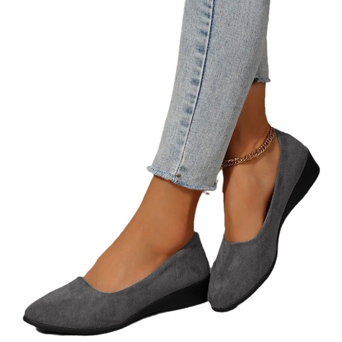 Women's plus size casual wedge pumps with pointed toe and shallow mouth in suede