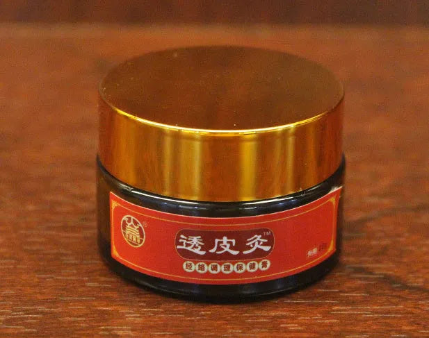 20g tube of Bestlife translucent herbal skin-penetrating moxibustion paste for pain relief.