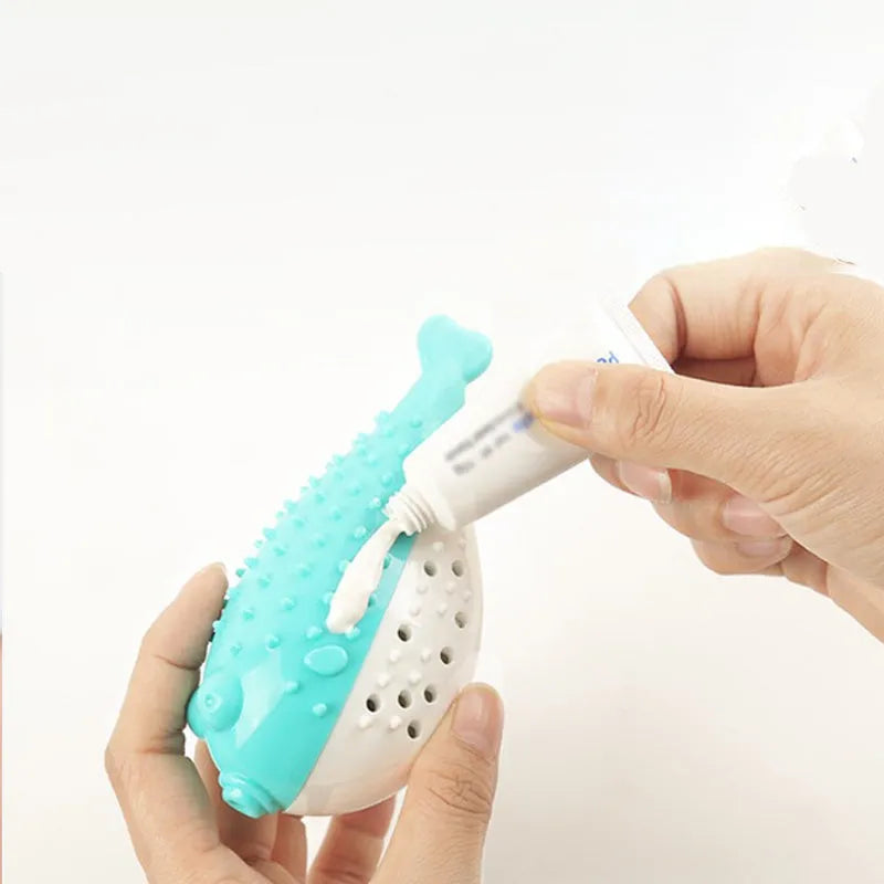 Silicone mint-scented fish shaped cat chew toy in blue green pink or yellow for dental cleaning