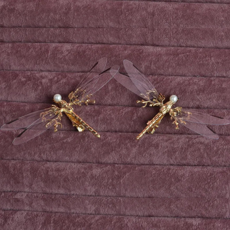 Golden dragonfly side clip headdress with electroplated alloy construction and jucai decoration