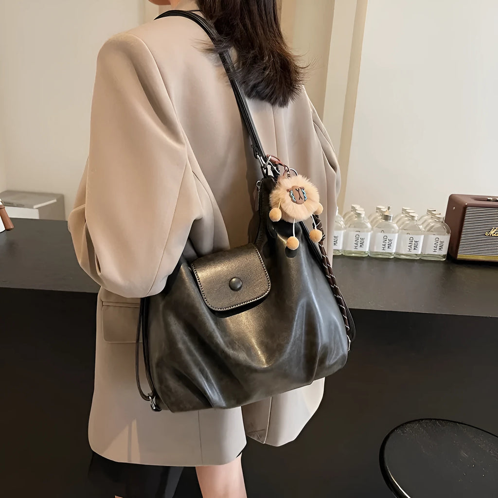 Textured PU leather women's shoulder bag in horizontal square design with single strap