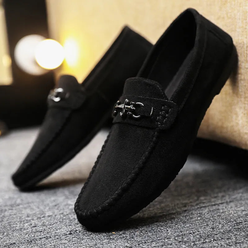 Waterproof men's slip-on loafers in artificial PU leather with round toe and low rubber sole