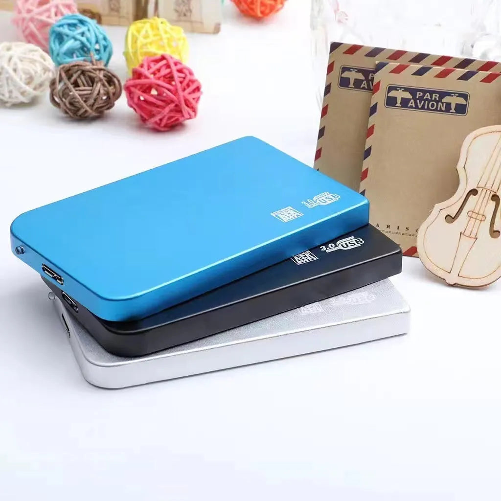 USB 3.0 solid state mobile hard disk with metal shell in black, blue, red, or silver colour options
