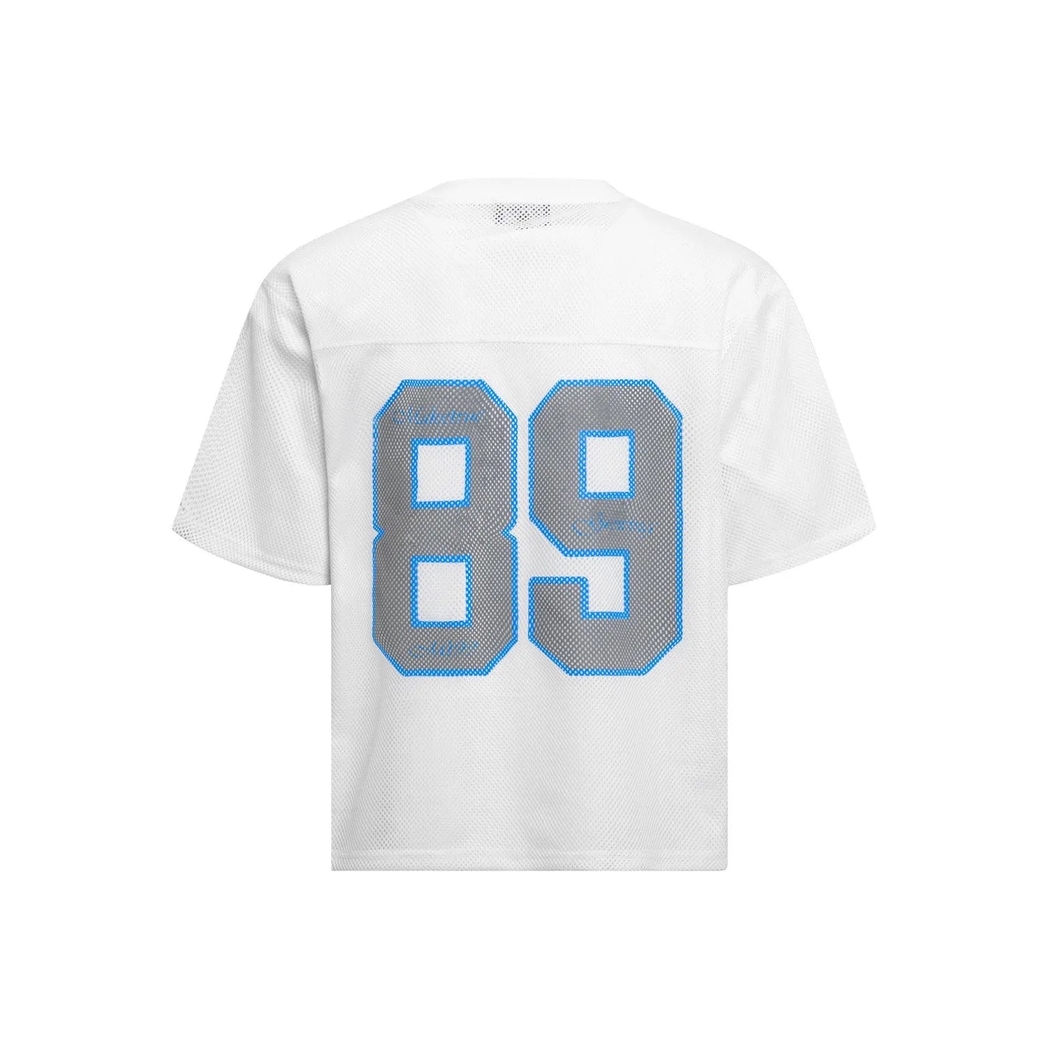 Loose-fitting casual t-shirt in black or white colour with short sleeves and polyester blend fabric