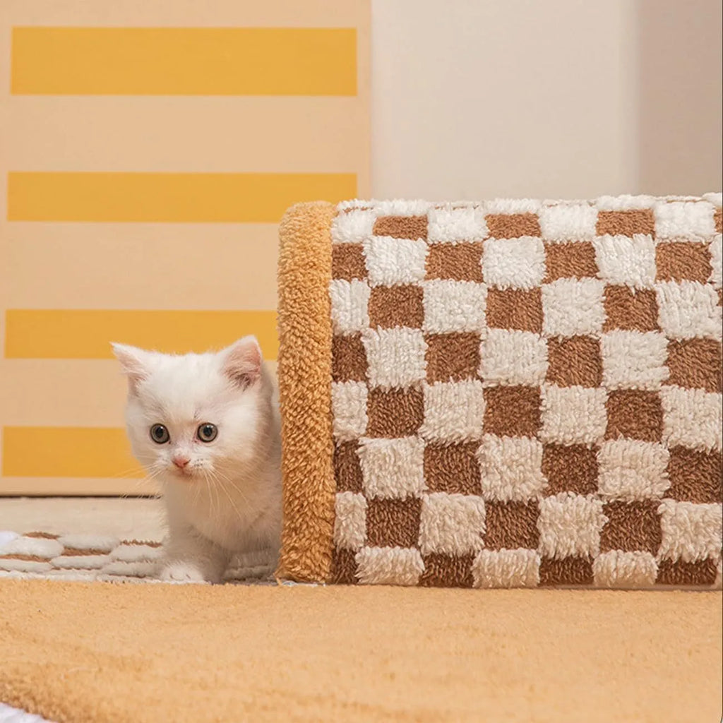 XL size coffee and yellow plush 2-in-1 pet bed with integrated tunnel for cats and dogs