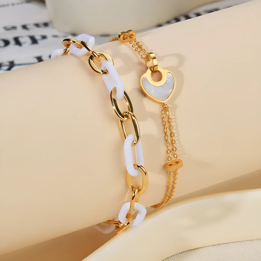 Women's stainless steel resin bracelet with double-layer loving heart design