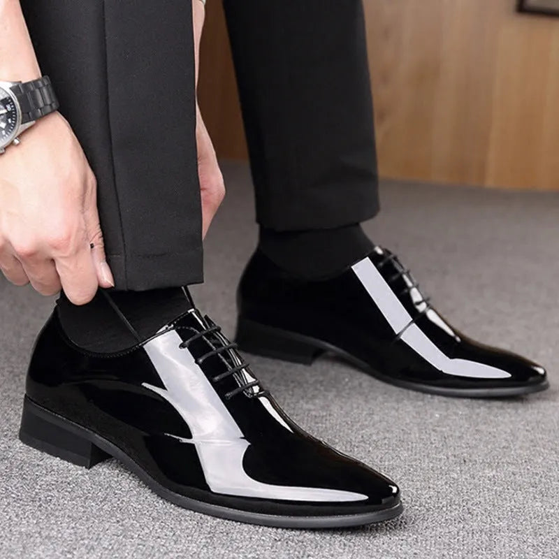 Men's black and brown business formal leather shoes with pointed toe and artificial PU upper