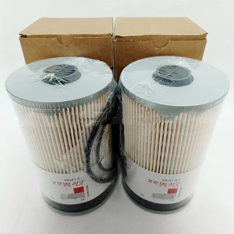 FS19764 diesel fuel filter with dimensions shown, for generator sets and automobile starting systems.