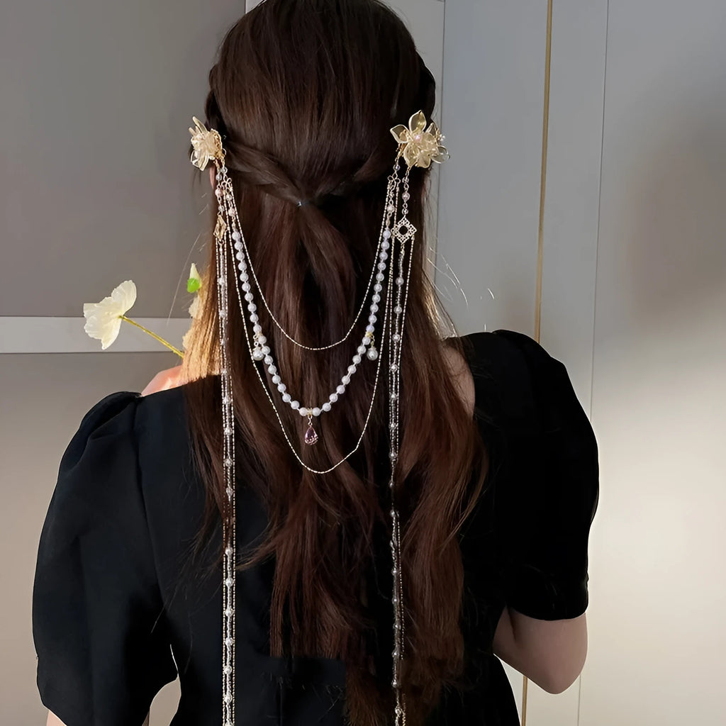 Women's gold grip diamond tassel hairpin with acrylic construction and fashion OL style design