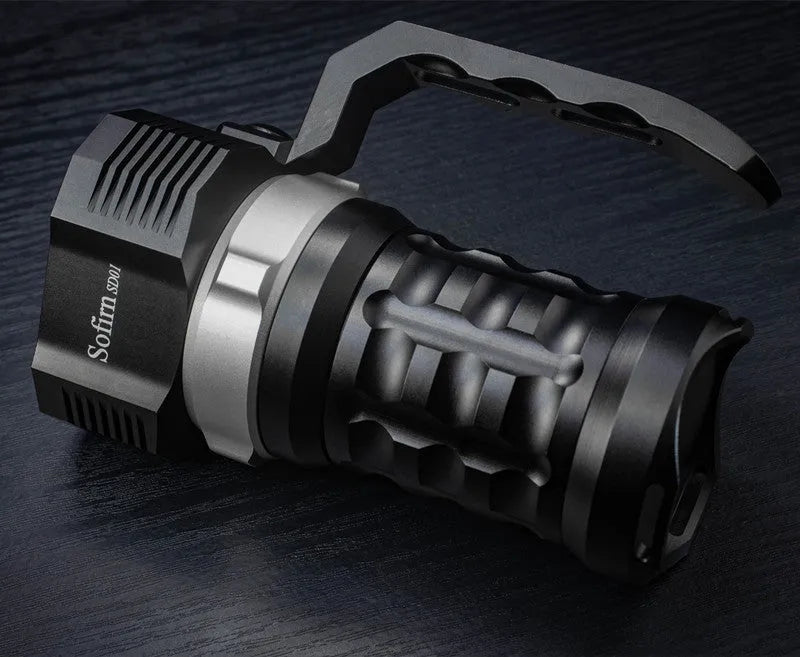 Aluminium alloy diving flashlight with tube design showing 18cm length