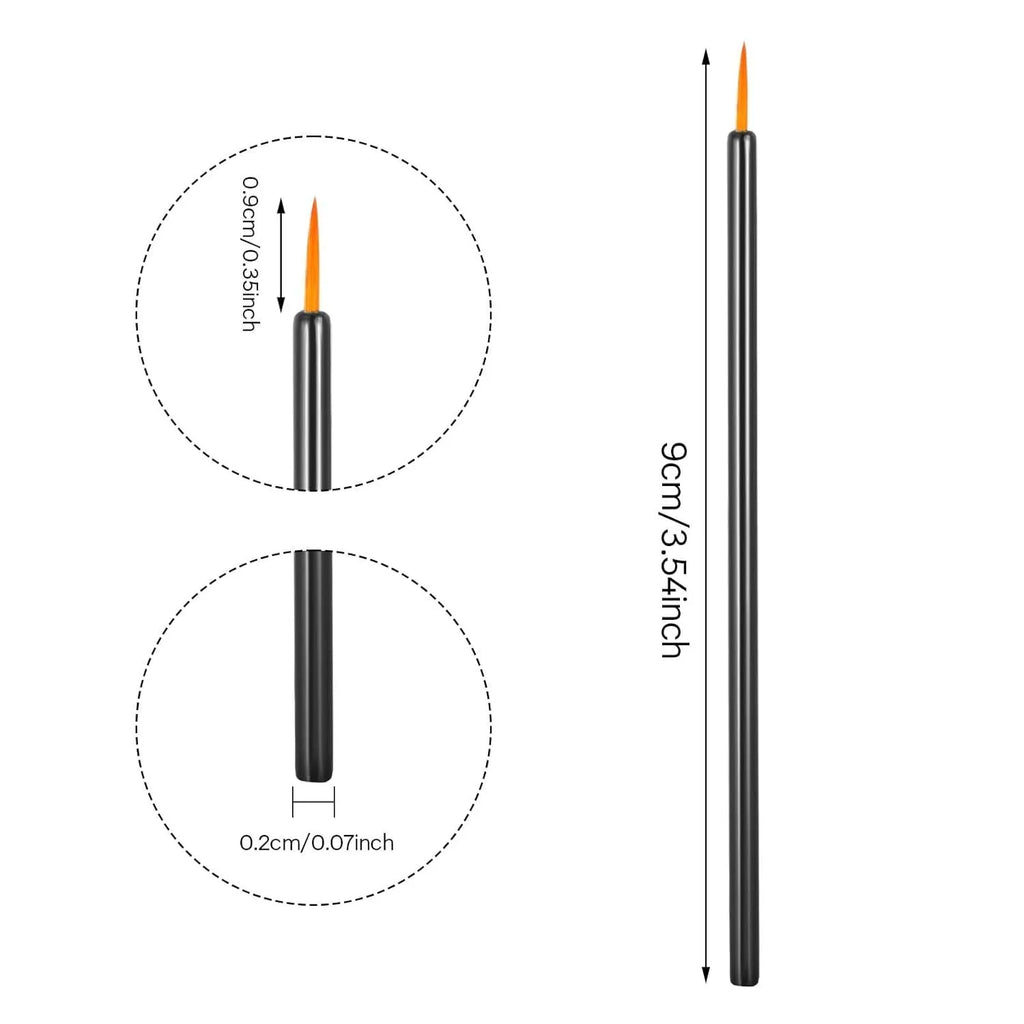 Pack of 100 black disposable eyeliner brushes with fine points and plastic sleeves.