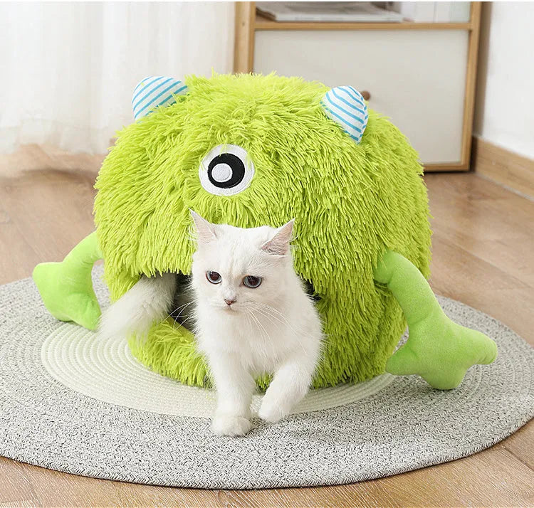 Round plush cat bed for indoor cats and small dogs in three sizes