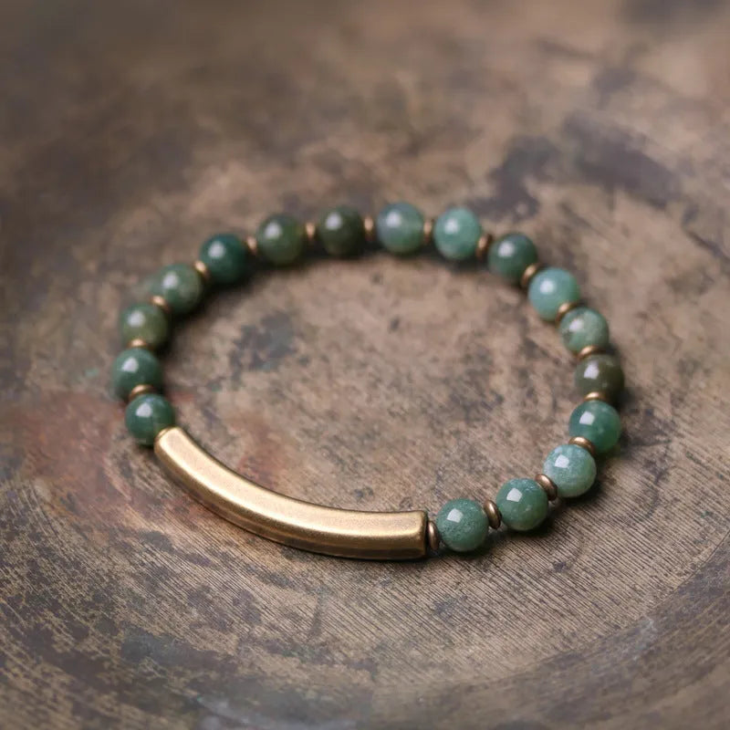 Layered ethnic bracelet with stone beads and brass details in sizes 15 to 18 yards