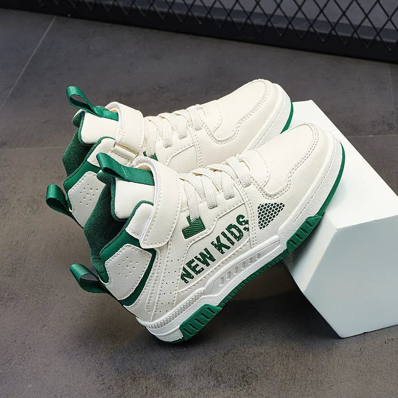 Children's street outdoor sneakers in PU with rubber sole and buckle closure in beige green colour