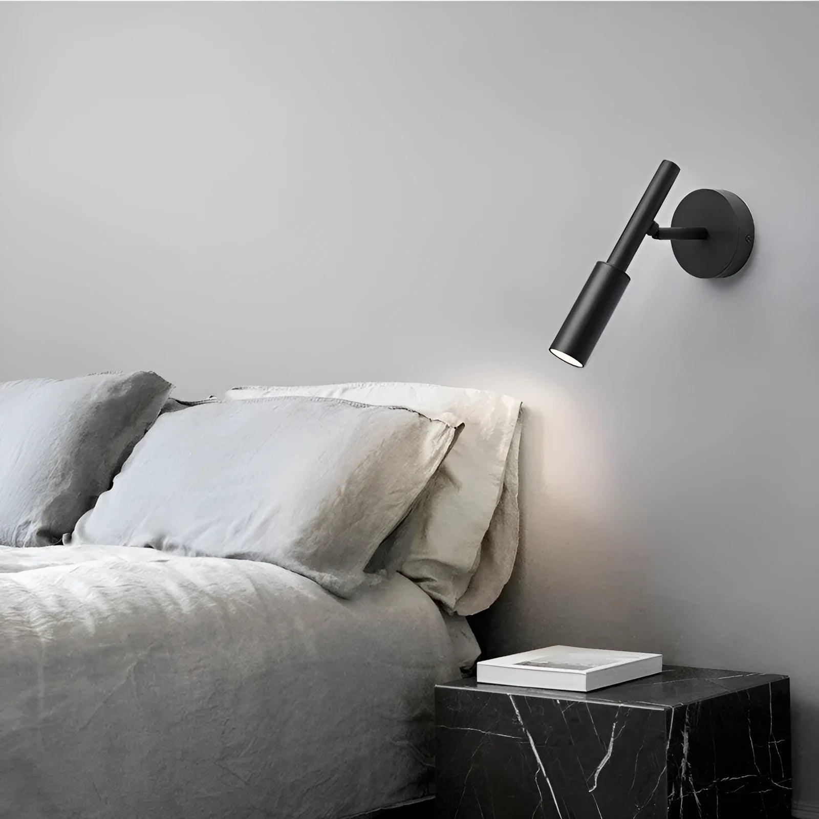 Modern wrought iron wall lamp with three-colour lighting in black or white finish