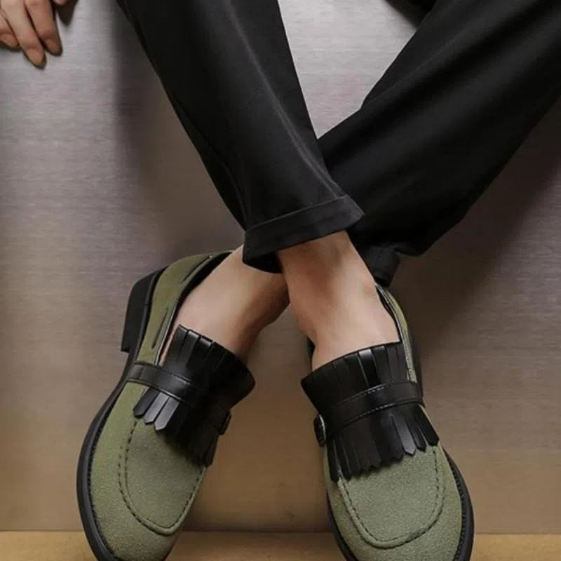 Men's gray denim loafer shoes with tassel accents, pointed toe, flat heel, low-cut casual summer footwear