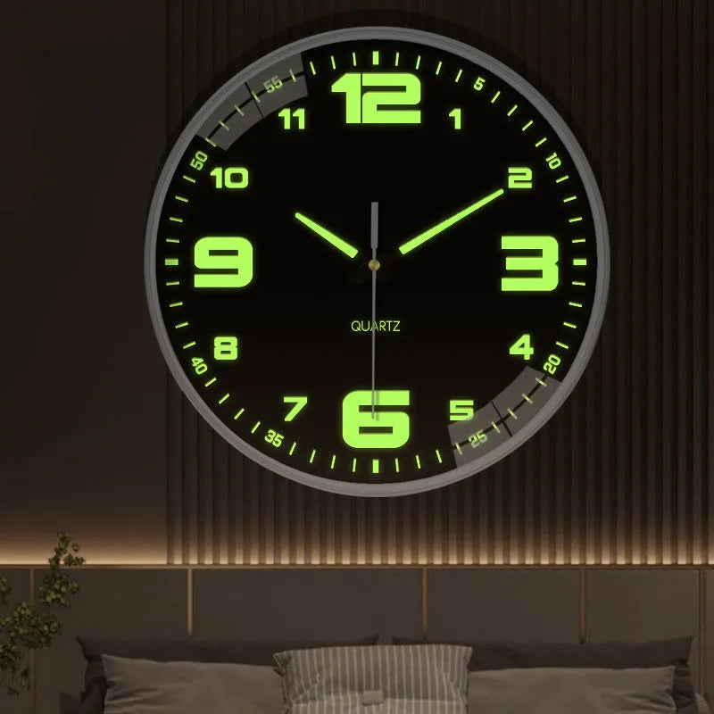 8 inch luminous wall clock with 20cm diameter modern plastic case