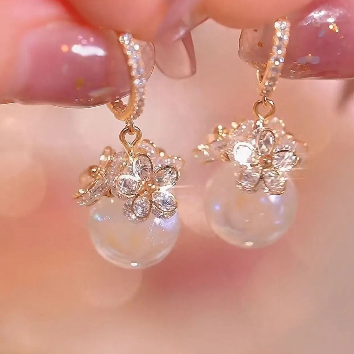 Women's geometric zircon earrings with rose decorative elements in multiple colour options
