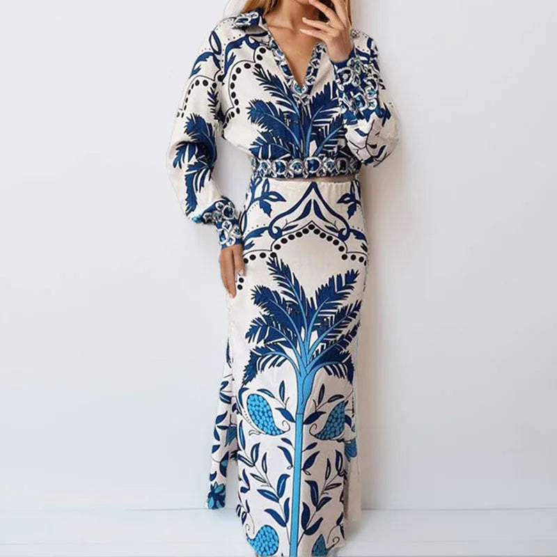Casual fashion set with long sleeve top and long skirt in picture colour