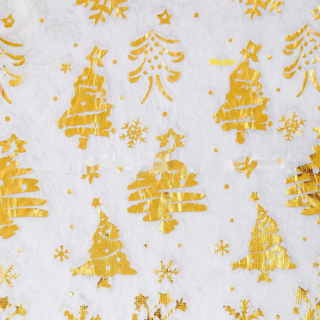 Gilding Snowflake Christmas Tree plush rug in snowflake star style on floor