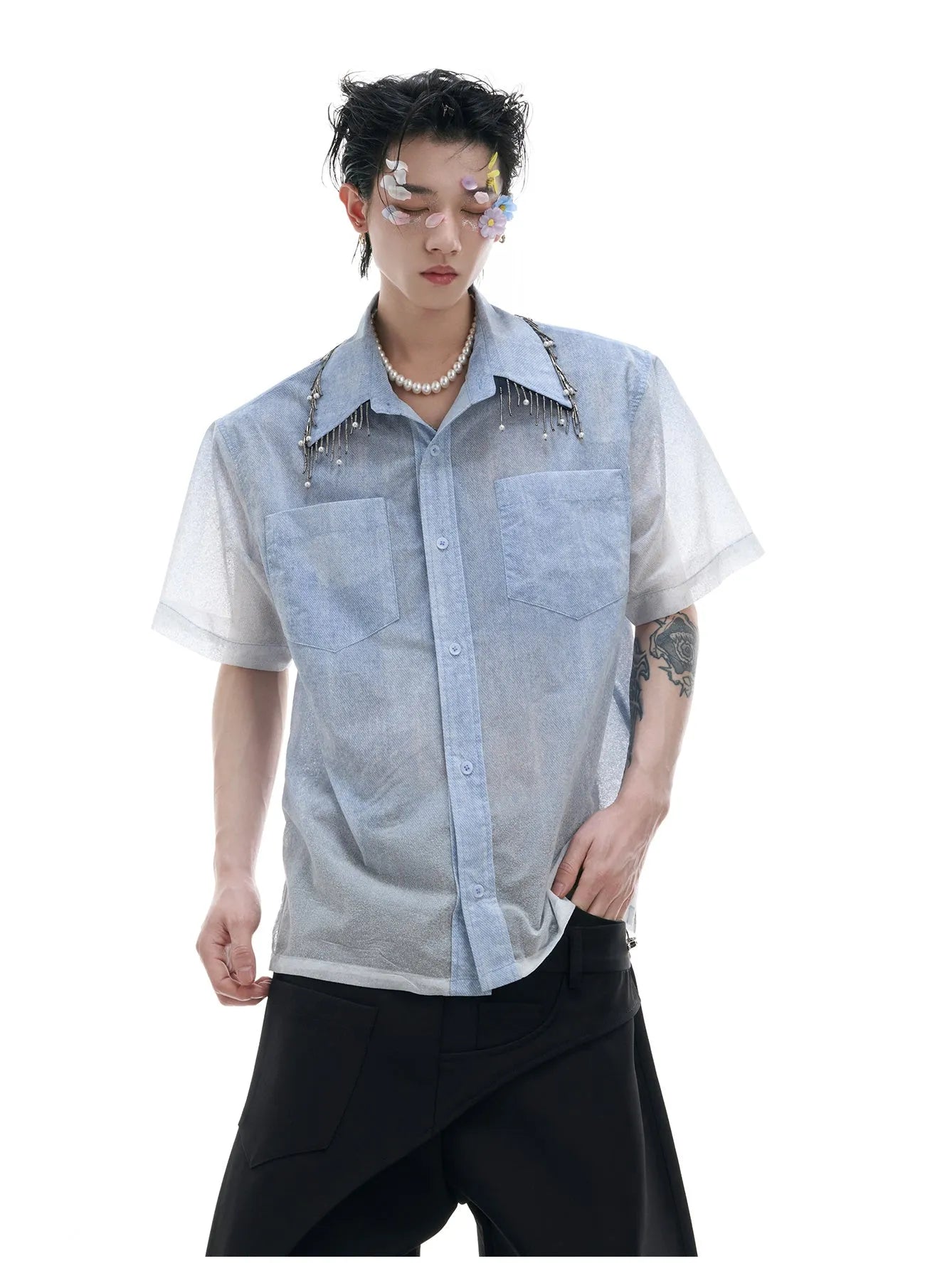 Men's loose fit blue and white gradient short sleeve shirt with quilted detailing