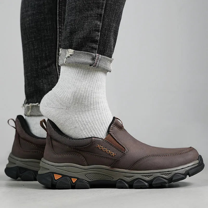 Men's casual leather shoes with rubber sole in black, brown, or grey colours