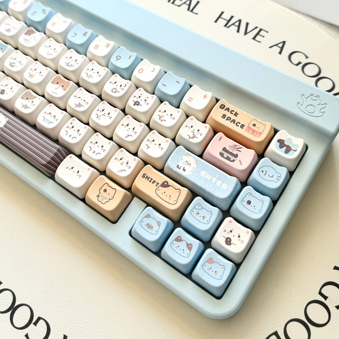 Sea Salt Cat themed PBT keycap set with March past Space and 7u supplement options for mechanical keyboards