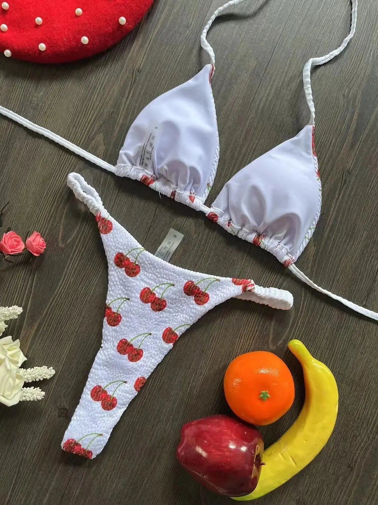 Women's printed bikini swimsuit with quick-dry fabric and cotton lining in briefs style