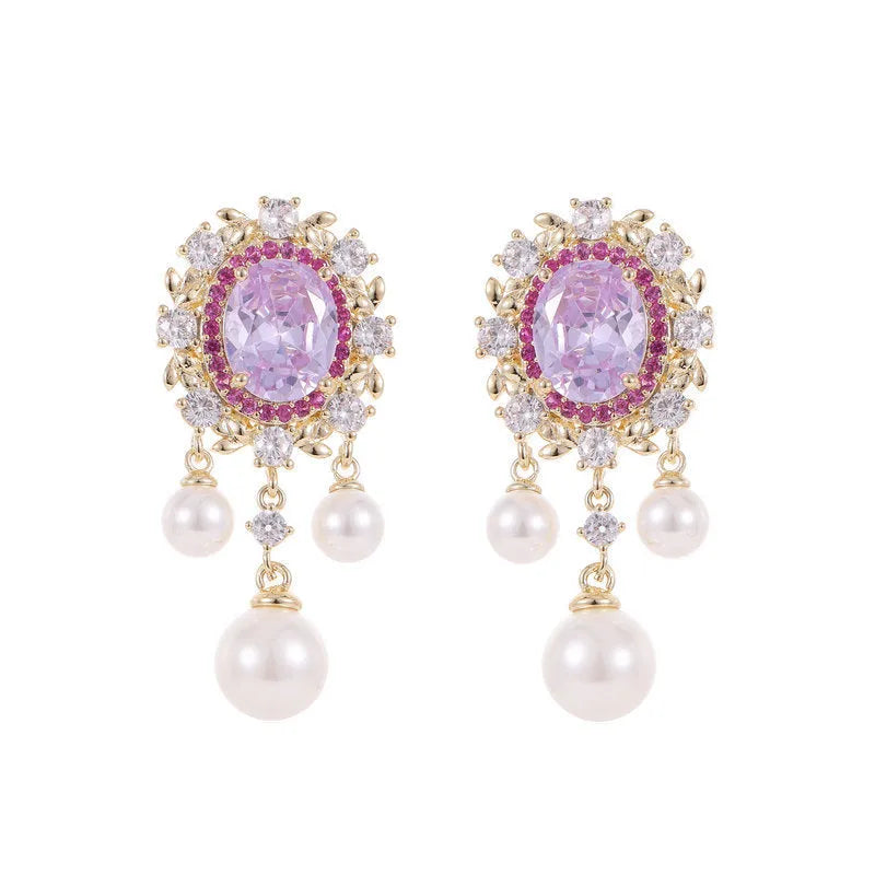 Oval geometric earrings with zircon inlay, pearl details and tassels in light purple, pink or white