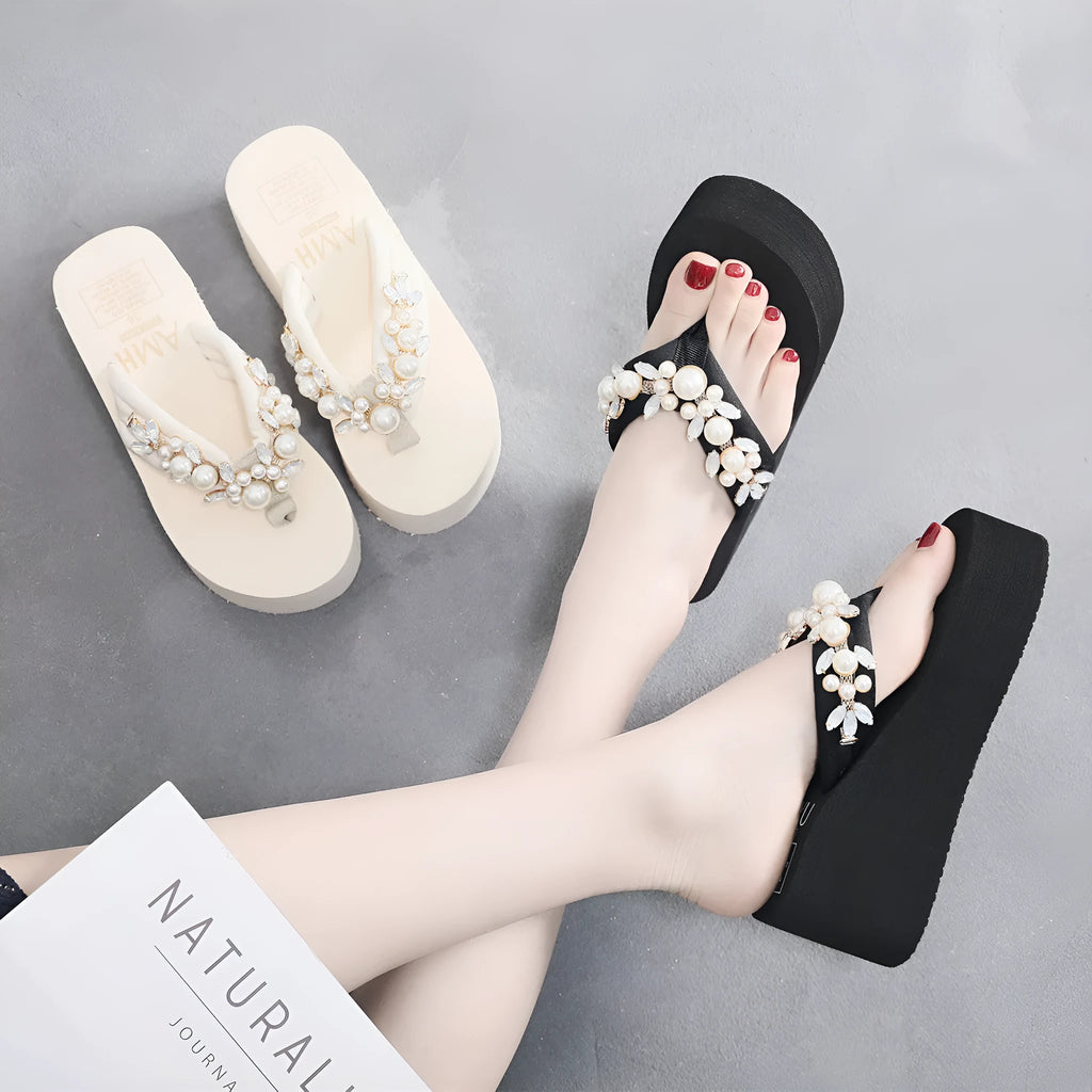 Women's high-heeled flip-flops in cotton cloth, available in black and beige colours