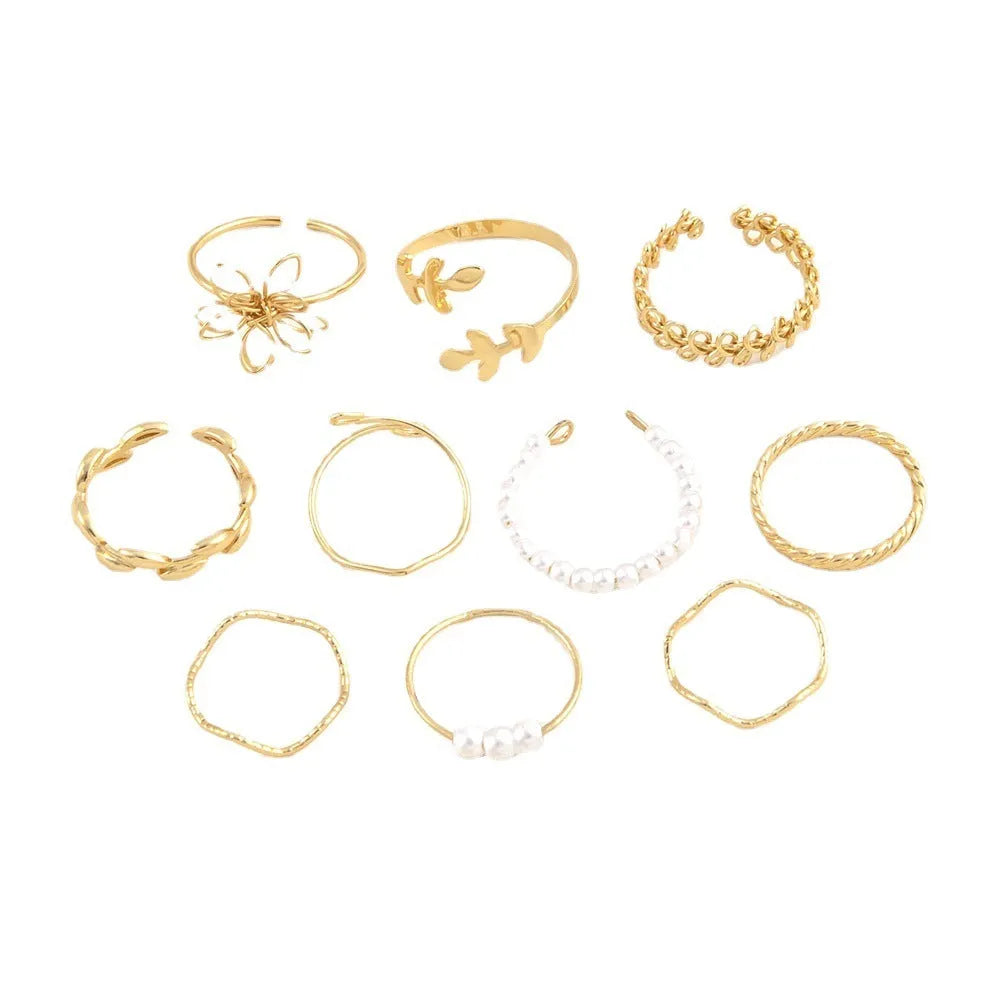 Women's gold openwork flower ring set with glossy electroplated finish