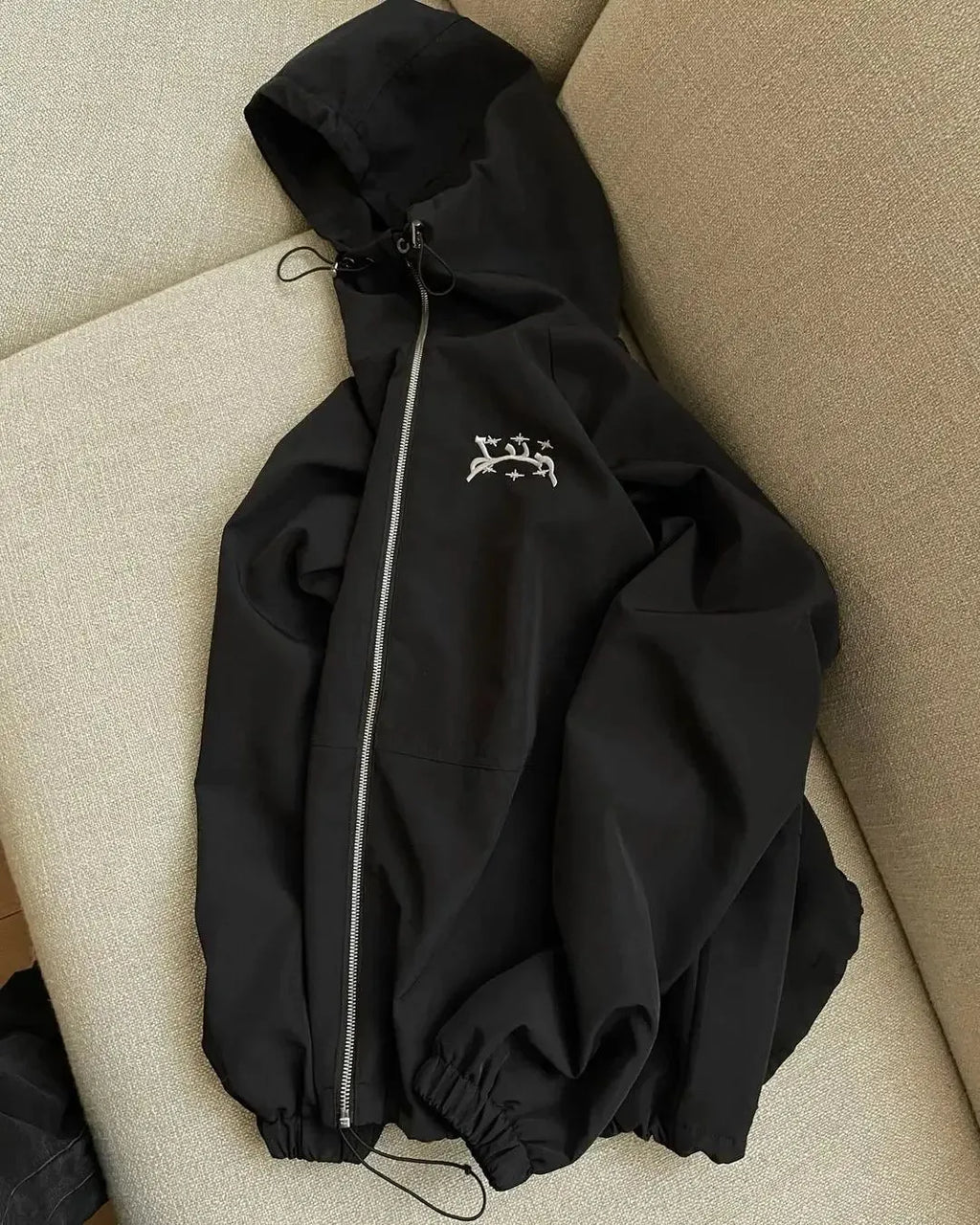 Men's grey hooded loose-fit British-style sunscreen jacket