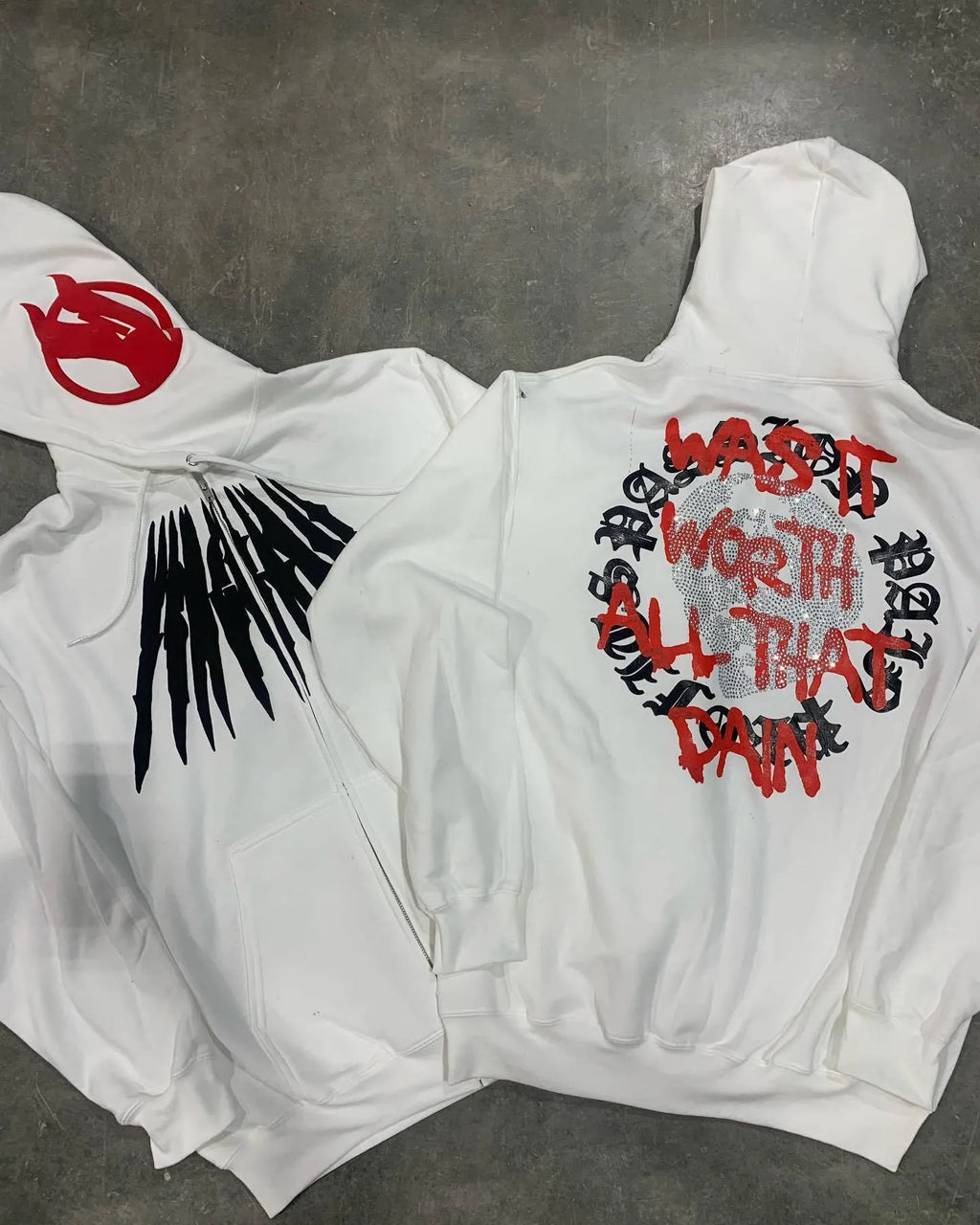 Black loose hooded cardigan with printed skull and letter pattern, long sleeves